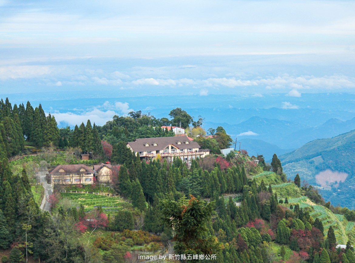 雲端上的觀霧～雪霸休閒農場.石門水庫遊湖三日遊